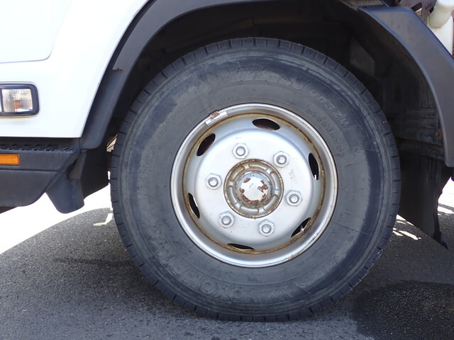 いすゞフォワードクレーン4段中型（4t）[写真28]