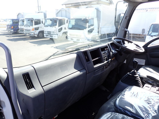 いすゞフォワードクレーン4段中型（4t）[写真33]