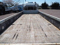 三菱ふそうキャンター平ボディ小型（2t・3t）[写真20]