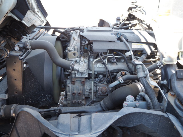 三菱ふそうキャンター平ボディ小型（2t・3t）[写真28]