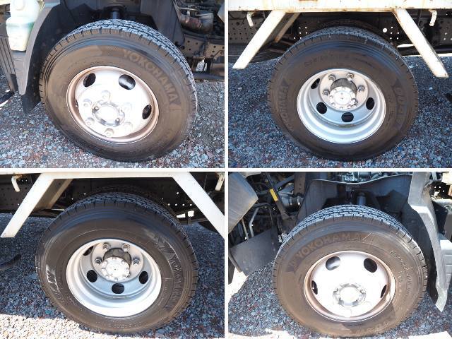 三菱ふそうキャンター平ボディ小型（2t・3t）[写真40]