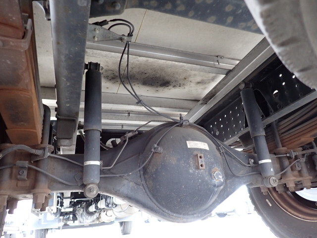 三菱ふそうキャンター冷凍車（冷蔵車）小型（2t・3t）[写真24]