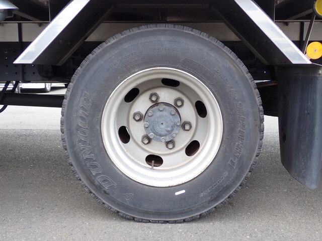 三菱ふそうキャンター冷凍車（冷蔵車）小型（2t・3t）[写真26]