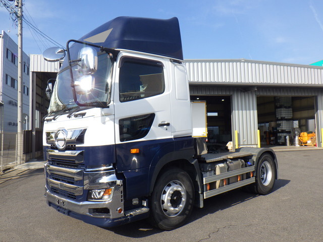 中古プロフィアトレーラーヘッド（トラクターヘッド）