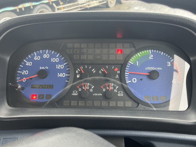 日野レンジャーコンテナ専用車中型（4t）[写真38]