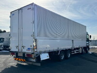 いすゞギガアルミウイング大型（10t）[写真02]