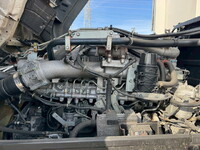 いすゞギガアルミウイング大型（10t）[写真38]