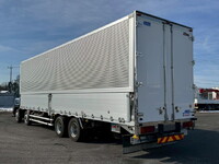 いすゞギガアルミウイング大型（10t）[写真06]