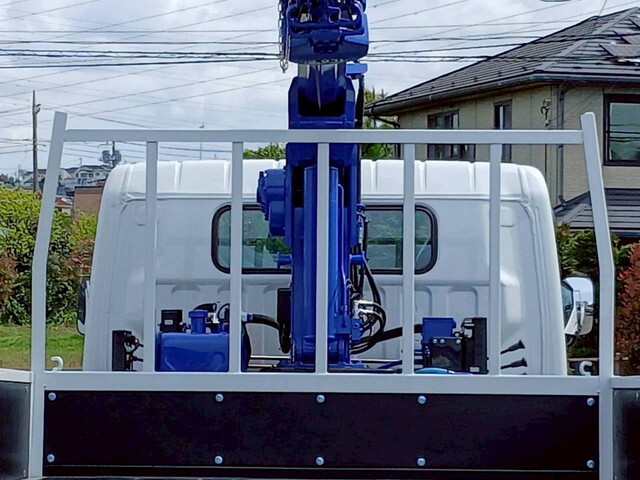 三菱ふそうキャンタークレーン4段小型（2t・3t）[写真13]