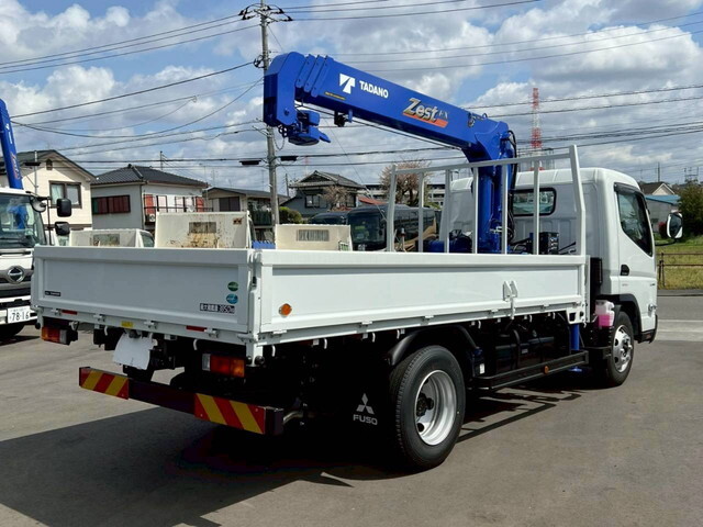 三菱ふそうキャンタークレーン4段小型（2t・3t）[写真04]