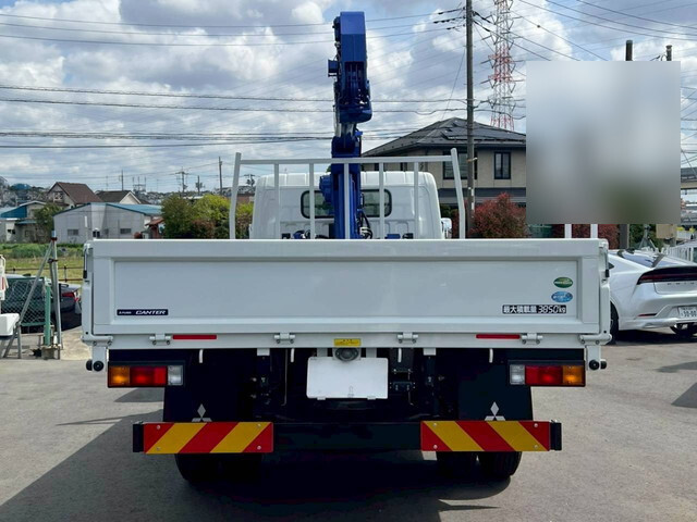 三菱ふそうキャンタークレーン4段小型（2t・3t）[写真08]