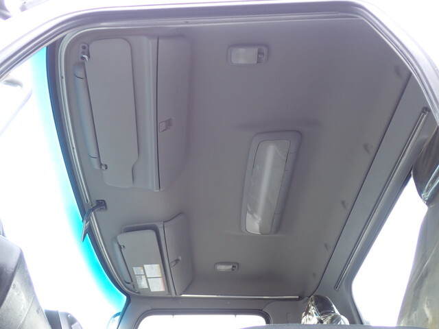 日野レンジャークレーン3段増トン（6t・8t）[写真35]