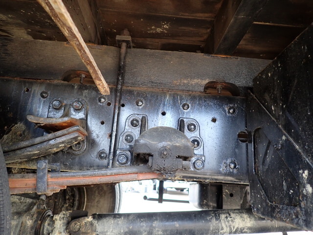 いすゞフォワードクレーン3段中型（4t）[写真22]