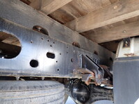 いすゞフォワードクレーン3段中型（4t）[写真24]