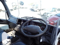 いすゞフォワードクレーン3段中型（4t）[写真34]