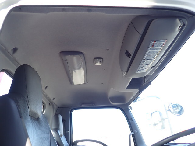 いすゞフォワードクレーン3段中型（4t）[写真34]