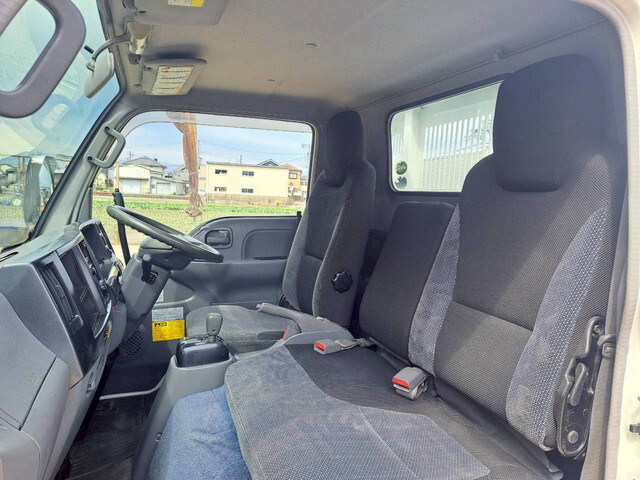 日産アトラスダンプ小型（2t・3t）[写真31]