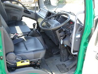 いすゞフォワードコンテナ専用車中型（4t）[写真21]