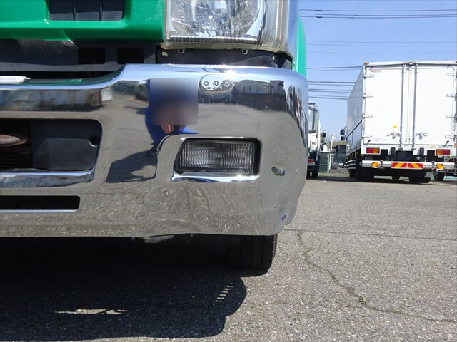 いすゞフォワードコンテナ専用車中型（4t）[写真35]