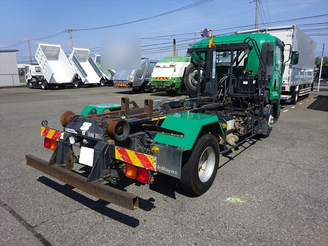 いすゞフォワードコンテナ専用車中型（4t）[写真04]