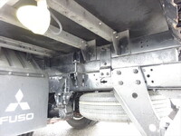 三菱ふそうキャンターアルミバン小型（2t・3t）[写真21]