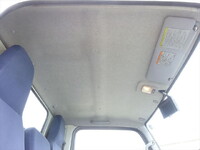 三菱ふそうキャンターアルミバン小型（2t・3t）[写真25]