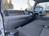 三菱ふそうキャンタークレーン4段小型（2t・3t）[写真26]