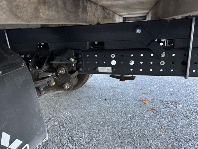 三菱ふそうキャンタークレーン4段小型（2t・3t）[写真28]