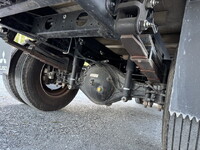 三菱ふそうキャンタークレーン4段小型（2t・3t）[写真30]