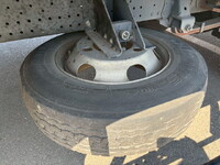 いすゞエルフ冷凍車（冷蔵車）小型（2t・3t）[写真15]