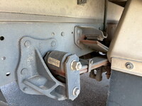 いすゞエルフ冷凍車（冷蔵車）小型（2t・3t）[写真24]