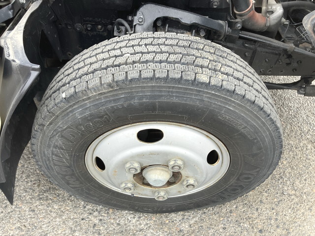 いすゞエルフクレーン3段小型（2t・3t）[写真23]