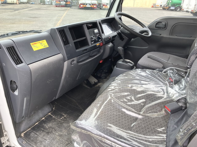 いすゞエルフクレーン3段小型（2t・3t）[写真33]