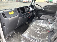 いすゞエルフクレーン3段小型（2t・3t）[写真34]