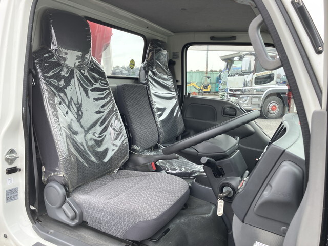 いすゞエルフクレーン3段小型（2t・3t）[写真35]