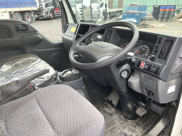 いすゞエルフクレーン3段小型（2t・3t）[写真36]