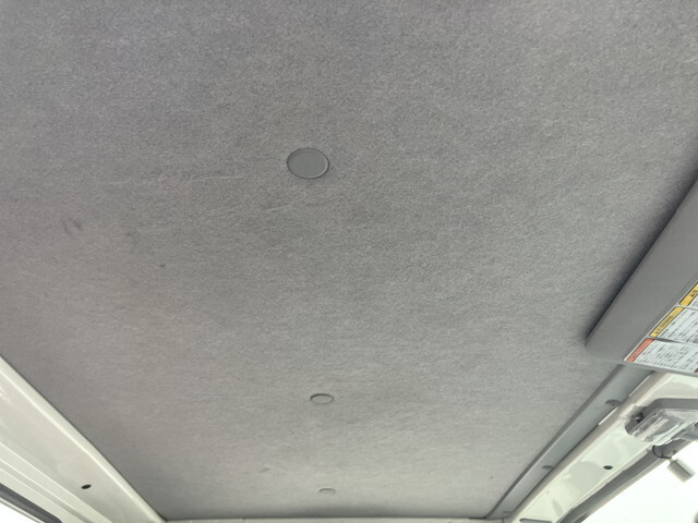 いすゞエルフクレーン3段小型（2t・3t）[写真37]