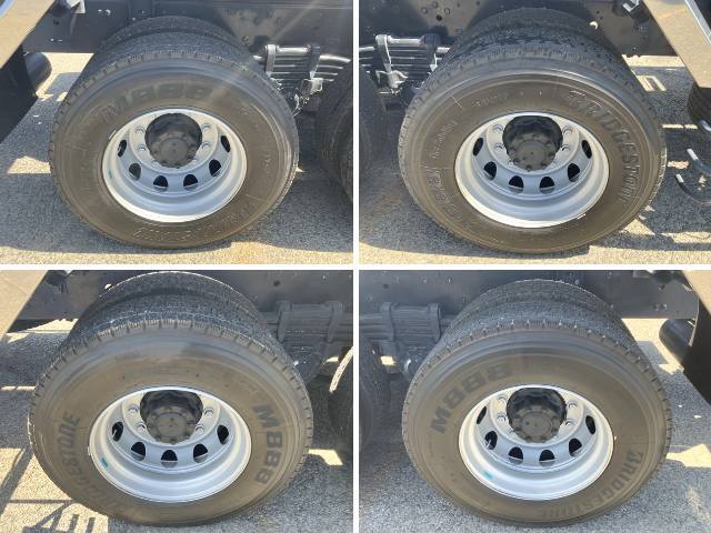 三菱ふそうスーパーグレートコンテナ専用車大型（10t）[写真22]