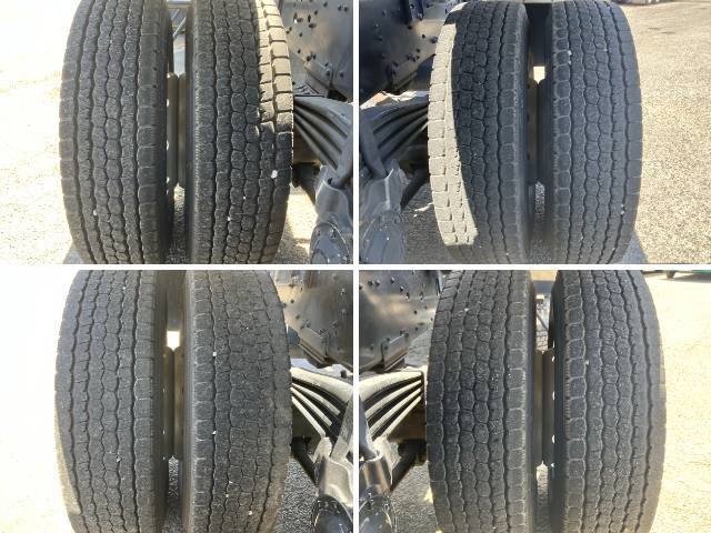 三菱ふそうスーパーグレートコンテナ専用車大型（10t）[写真23]