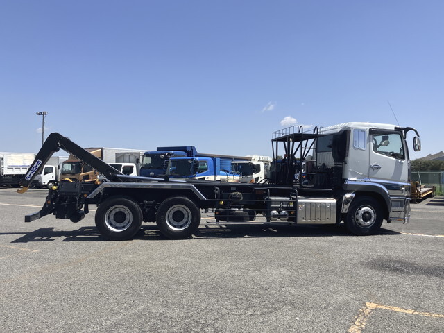 三菱ふそうスーパーグレートコンテナ専用車大型（10t）[写真07]