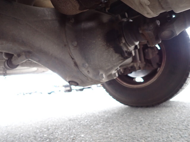 三菱ふそうキャンタークレーン4段小型（2t・3t）[写真13]