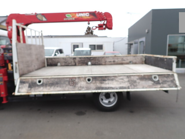 三菱ふそうキャンタークレーン4段小型（2t・3t）[写真17]