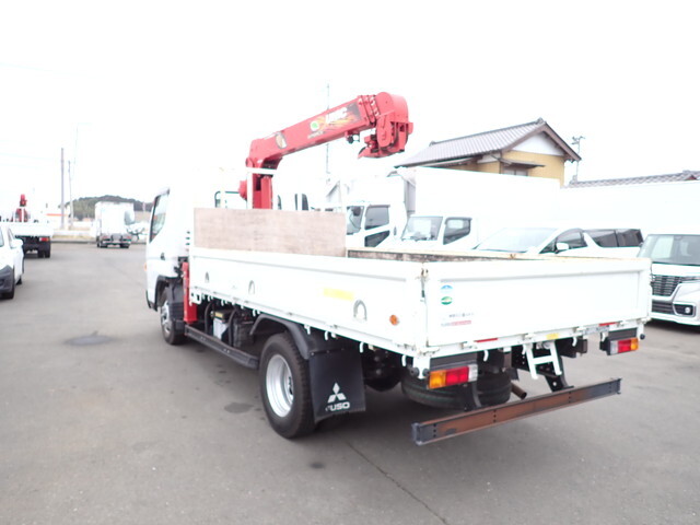 三菱ふそうキャンタークレーン4段小型（2t・3t）[写真02]
