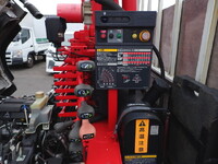 三菱ふそうキャンタークレーン4段小型（2t・3t）[写真23]