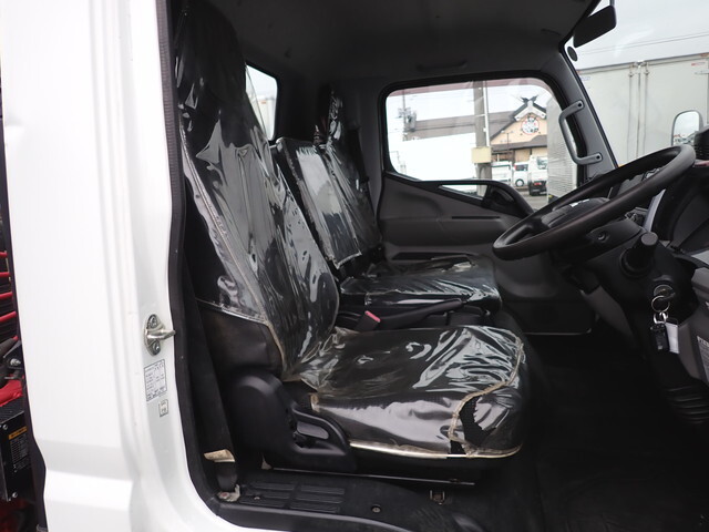 三菱ふそうキャンタークレーン4段小型（2t・3t）[写真30]