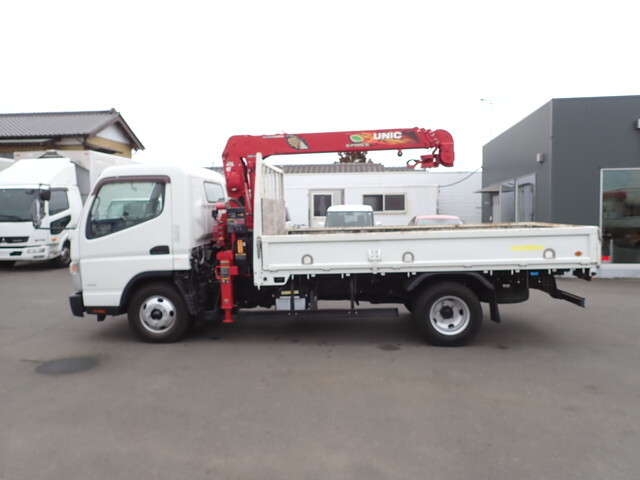 三菱ふそうキャンタークレーン4段小型（2t・3t）[写真06]