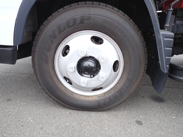 三菱ふそうキャンタークレーン4段小型（2t・3t）[写真07]