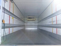 いすゞフォワード冷凍車（冷蔵車）増トン（6t・8t）[写真16]