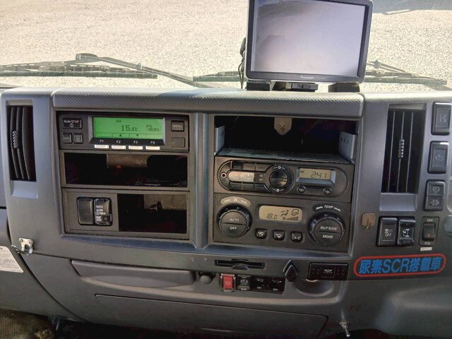 いすゞフォワード冷凍車（冷蔵車）増トン（6t・8t）[写真26]