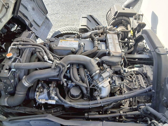 いすゞフォワード冷凍車（冷蔵車）増トン（6t・8t）[写真32]